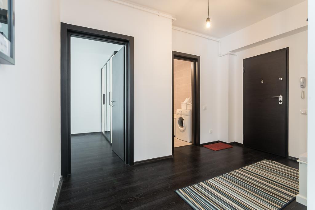 Parlament Fancy Apartments Bukares Bagian luar foto